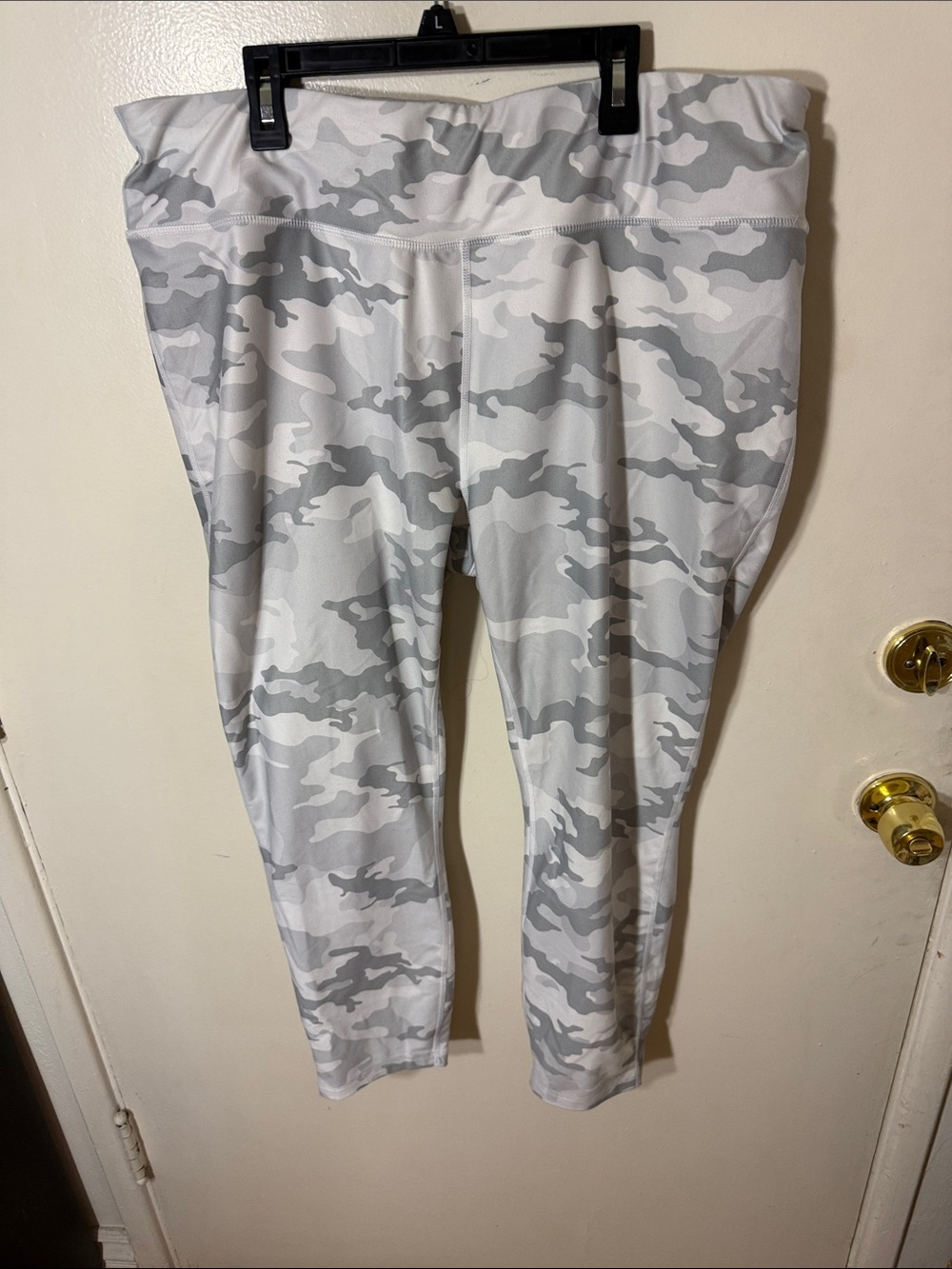 Kids Camo Active Leggings - Light Gray Camo